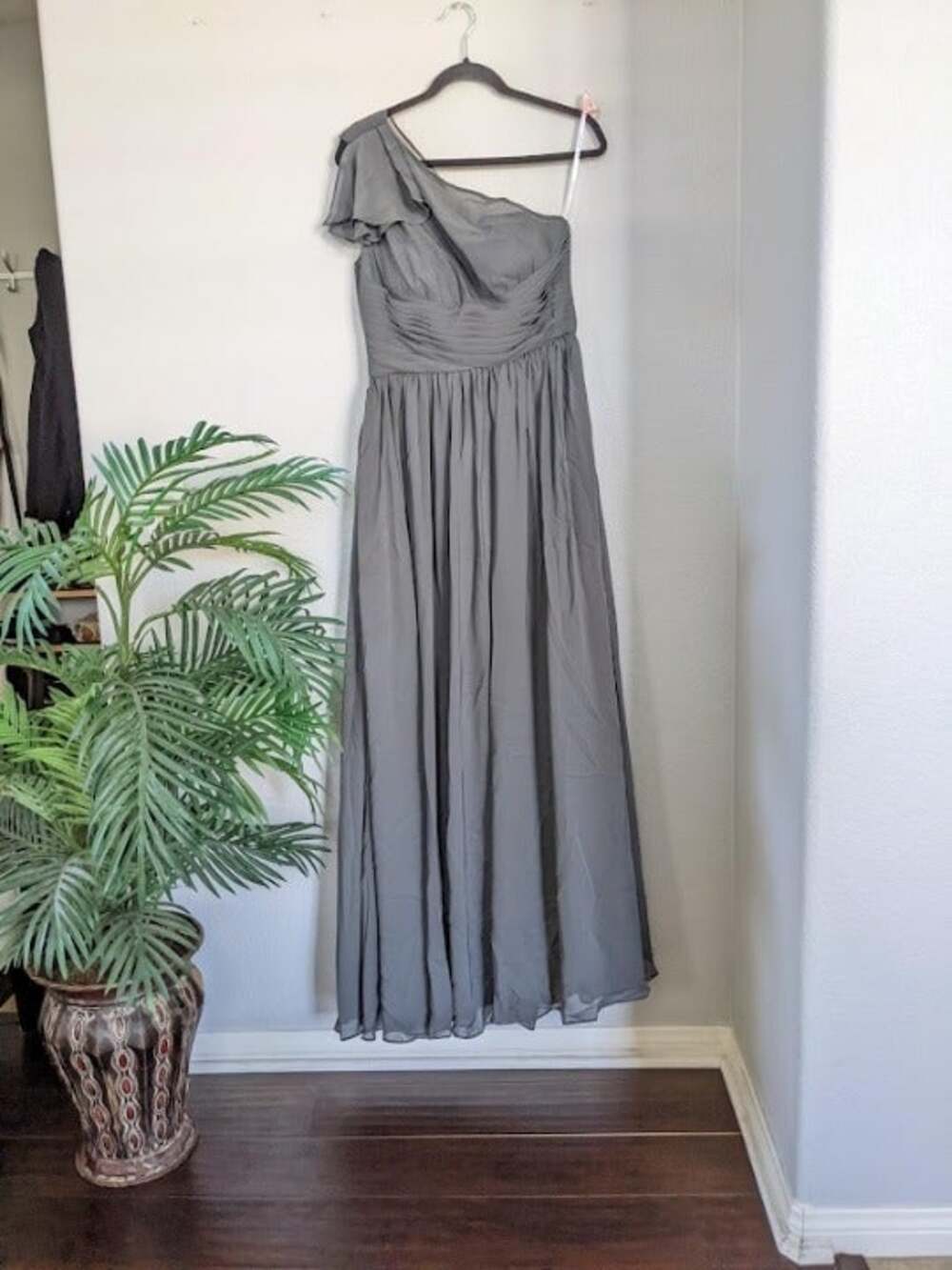 AW One Shoulder Chiffon Maxi Dress Grey Pleated Size 8